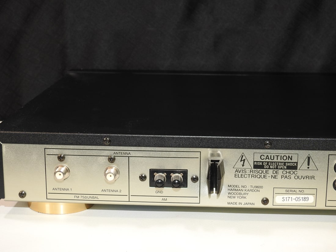 Harman Kardon TU9600 AM/FM Active Tracking Tuner - 6