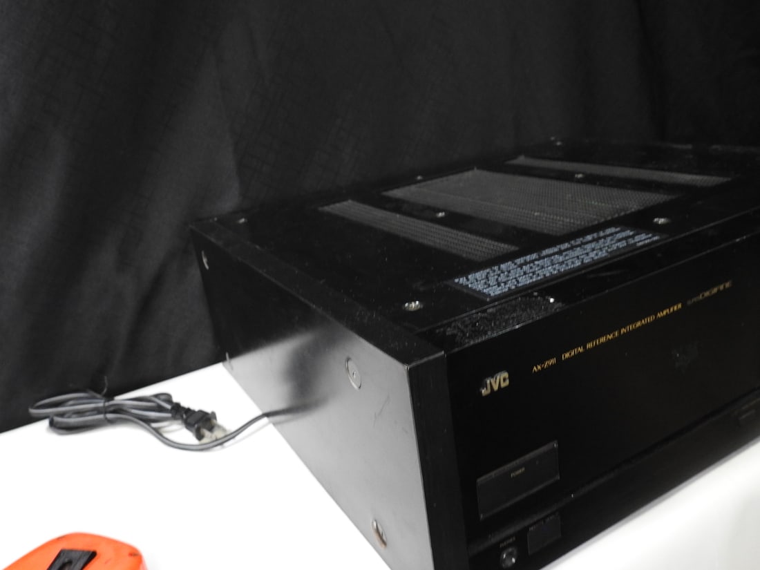 JVC AX-Z911 Super Digifine Reference Integrated Amplifier - 5