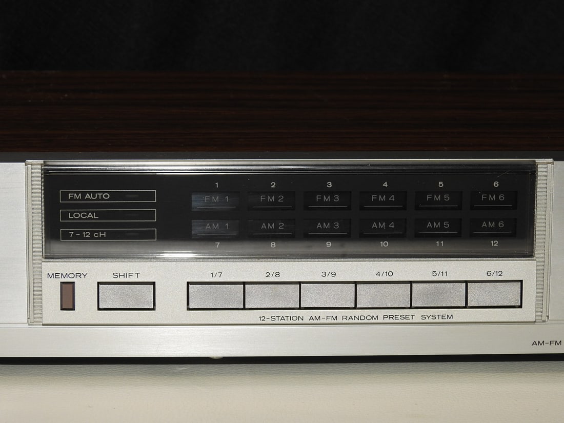 Hitachi FT-M44 Tuner - 4