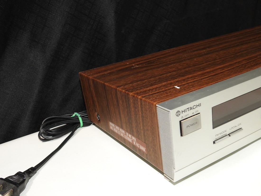 Hitachi FT-M44 Tuner - 6