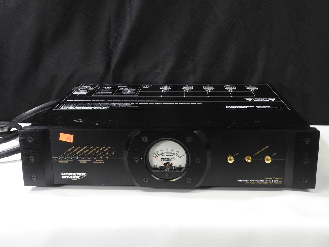 Monster Power HTS 5000 MKII Reference Power Center (1 of 7)