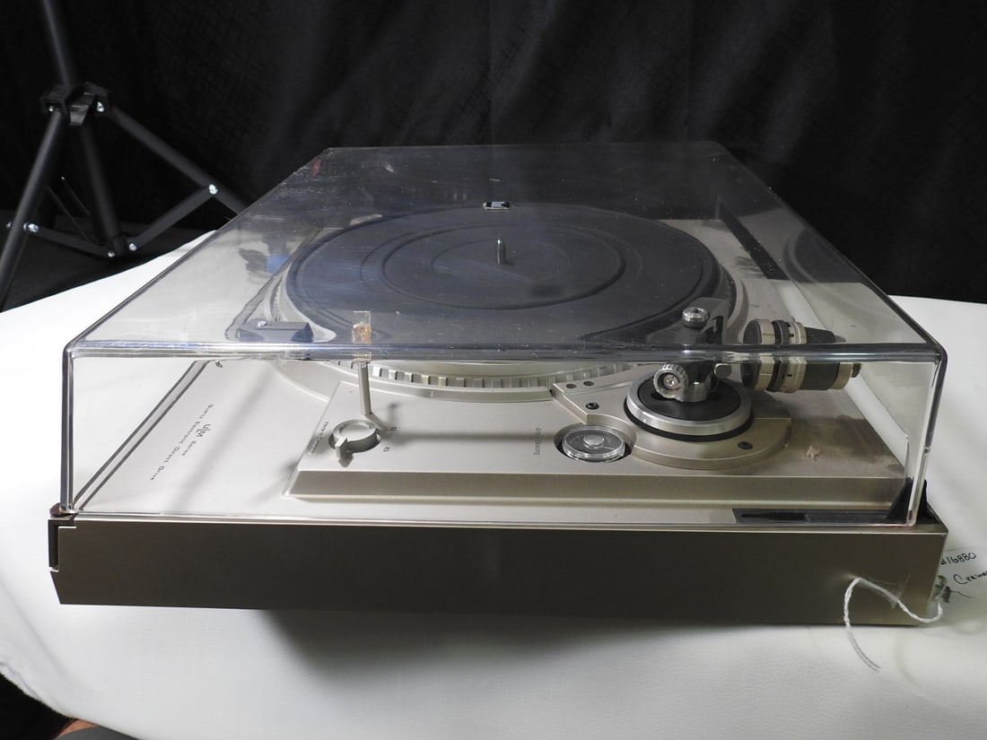 Dual CS 741Q Direct Drive Turntable - 10