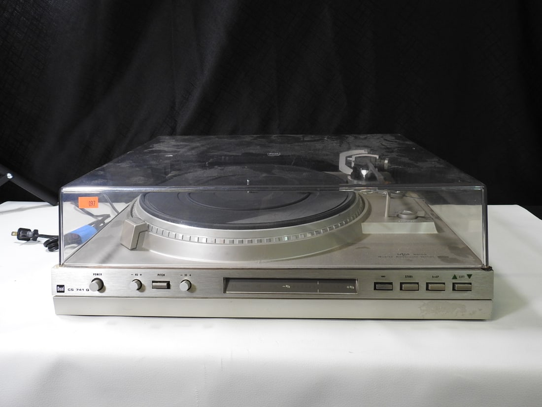 Dual CS 741Q Direct Drive Turntable (1 of 12)