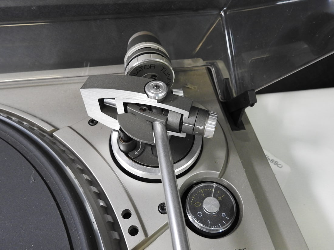 Dual CS 741Q Direct Drive Turntable - 9