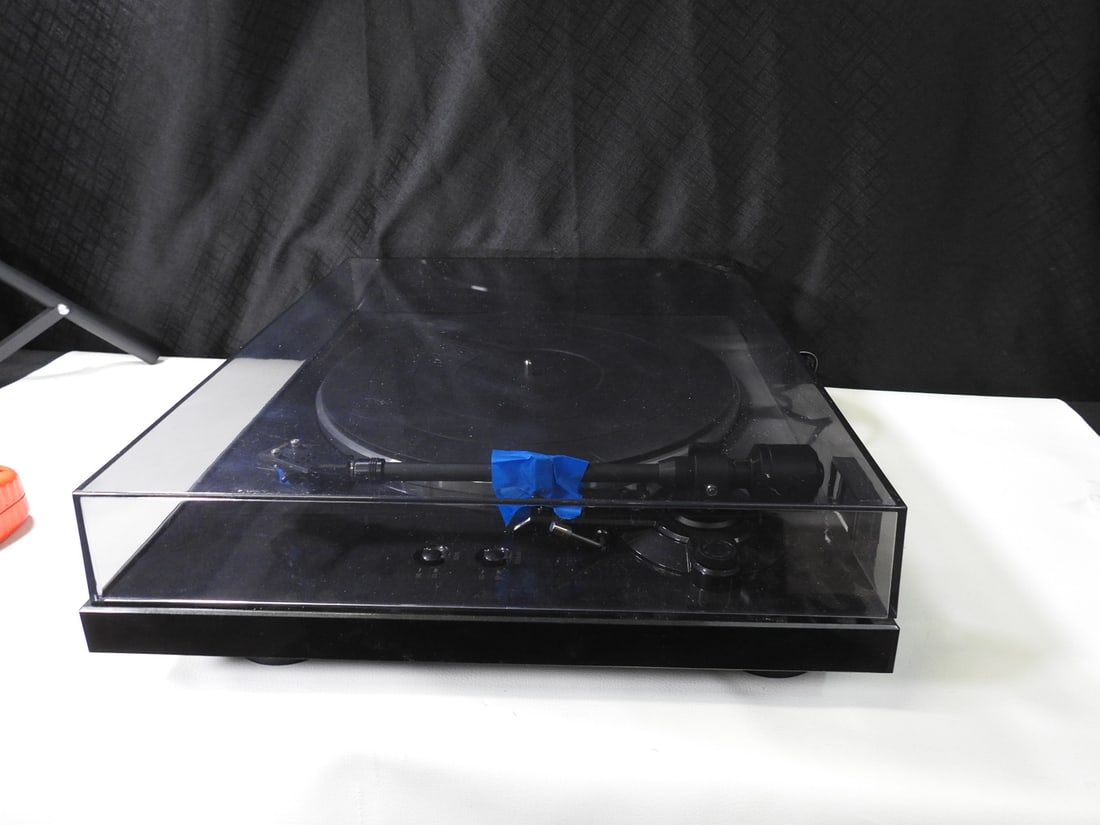 Denon DP-300F Automatic Turntable - 8