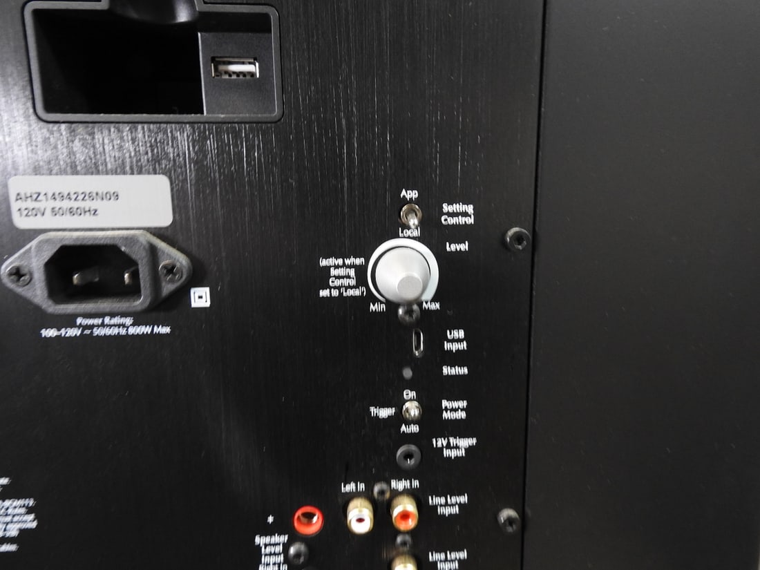 MartinLogan Dynamo 1600X Powered Subwoofer - 8