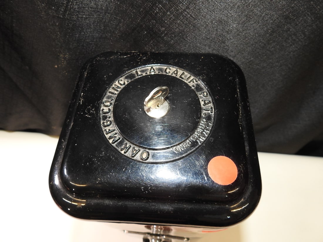 1950s Leaf Rain-Blo Bubble Gum Vending Machine - 4