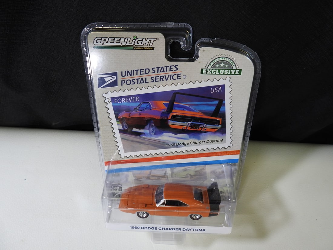 Greenlight 1969 Dodge Charger Daytona Die-Cast Car - 3
