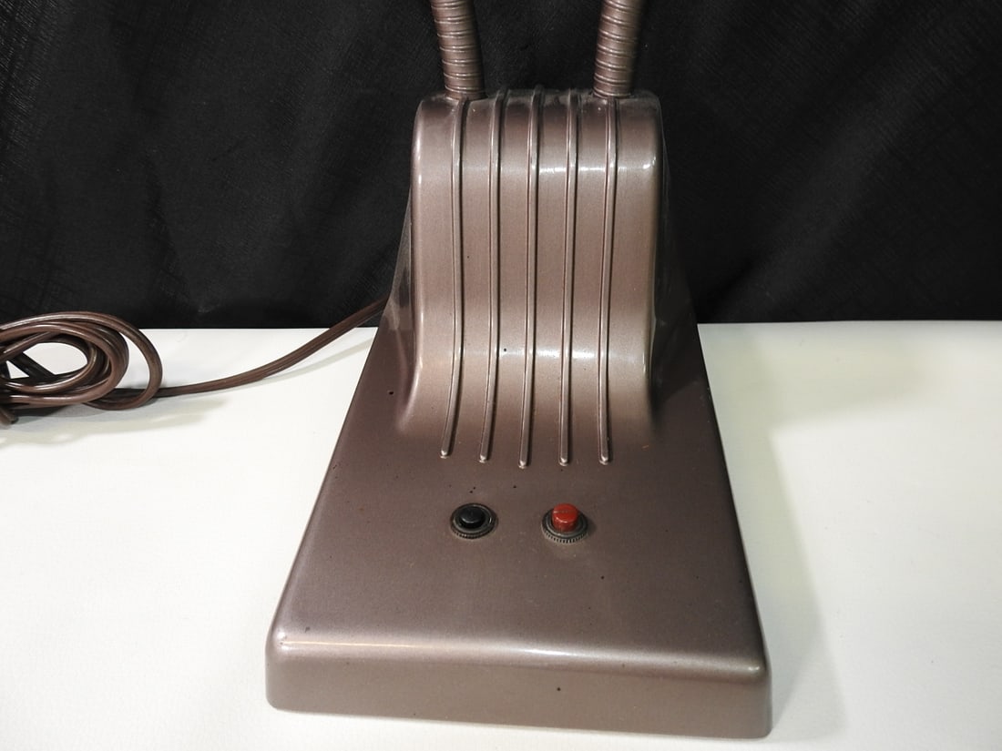 Vintage Adjustable Desk Lamp - 2