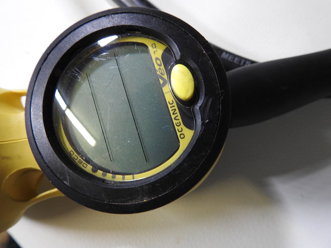 Oceanic Veo 1.0 Navcon Scuba Dive Console with Regulators - 3