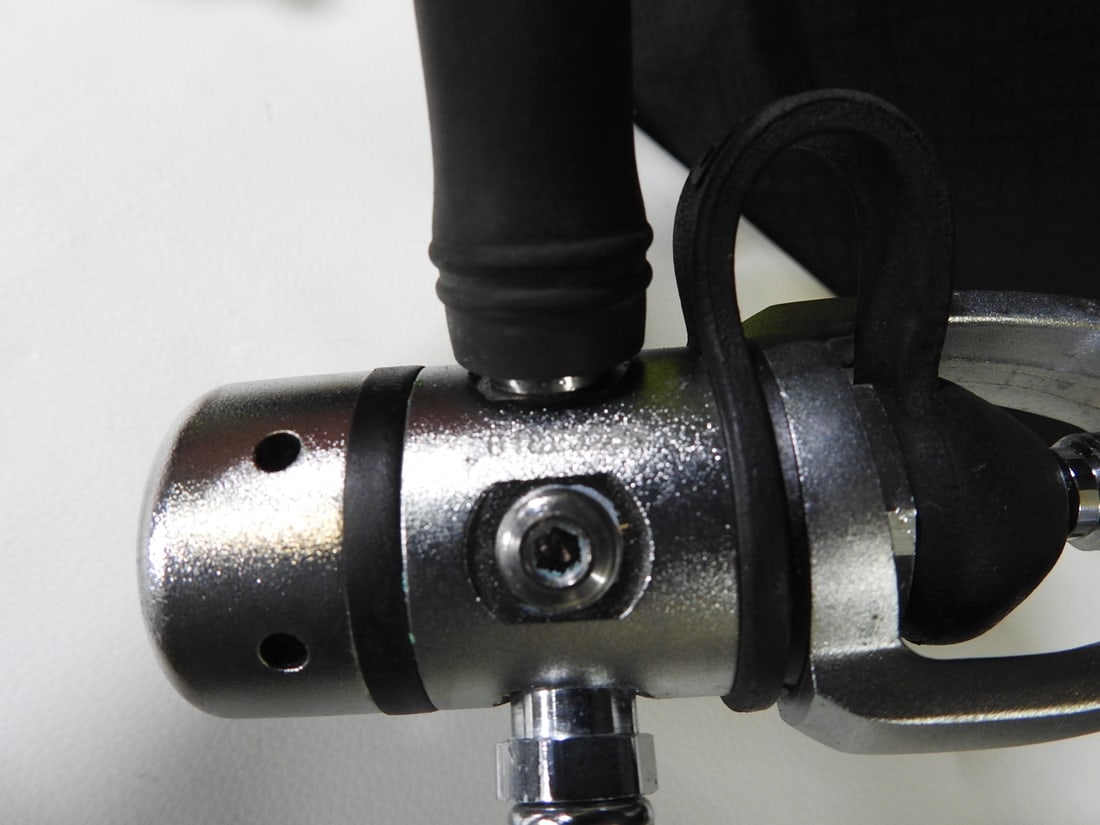 Oceanic Veo 1.0 Navcon Scuba Dive Console with Regulators - 9