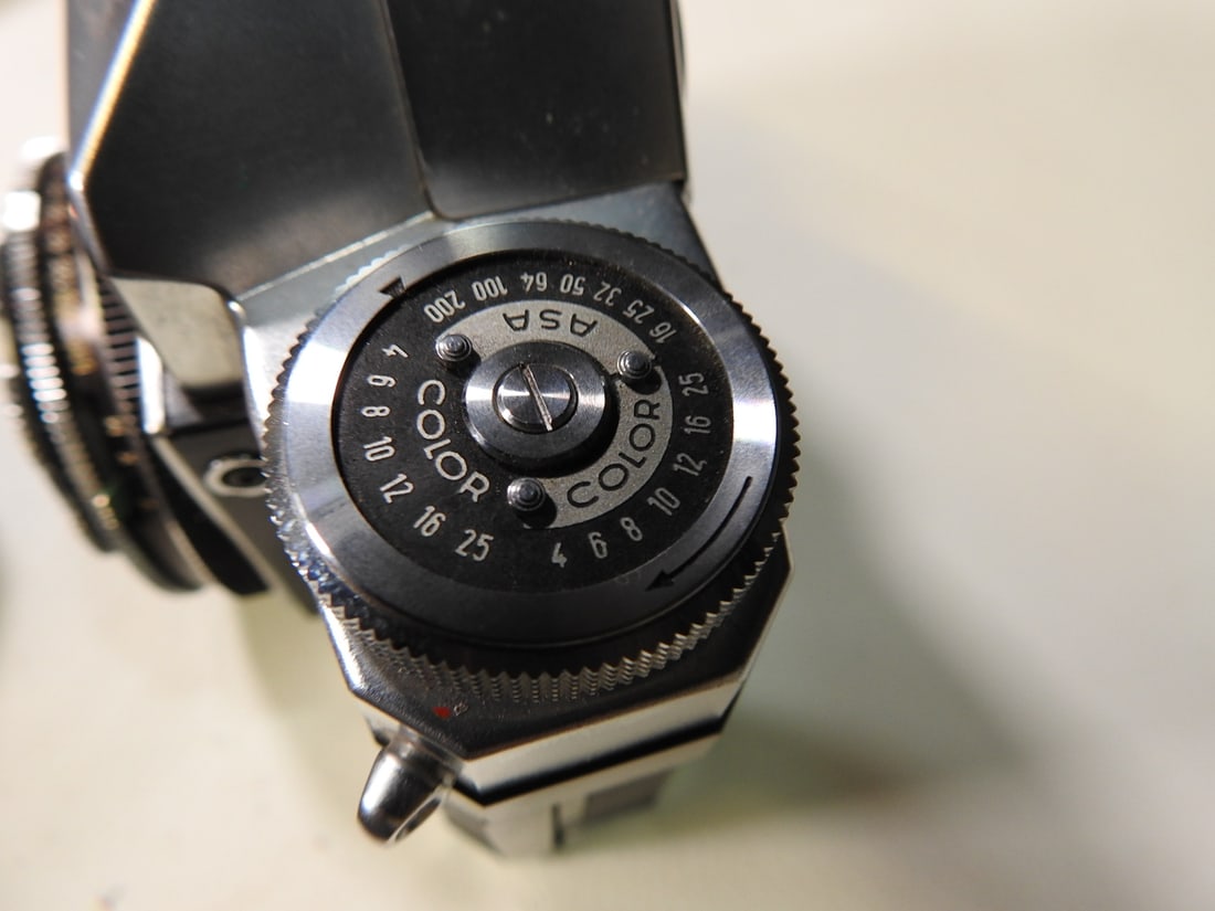 Zeiss Ikon Contaflex 35mm Camera - 10