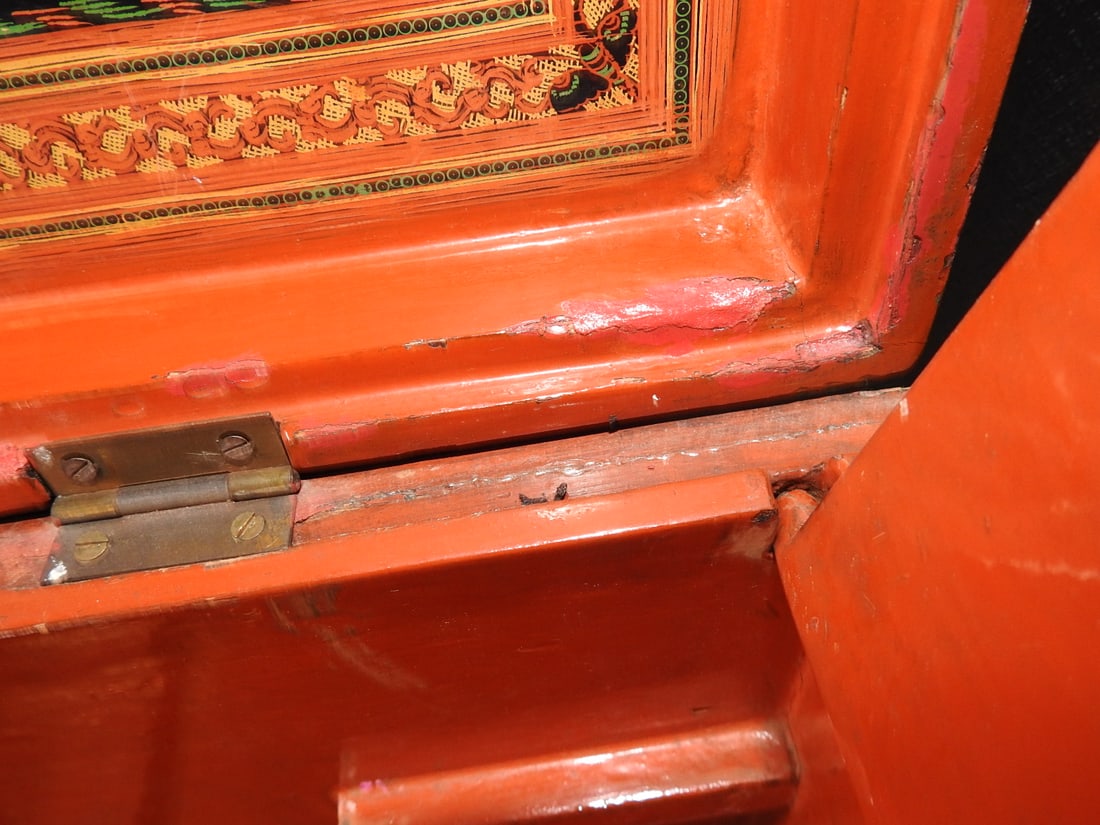 Traditional Burmese Lacquerware Storage Chest - 16