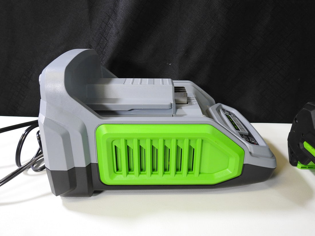 EGO 56V Lithium Ion Battery and CH500 Rapid Charger - 7