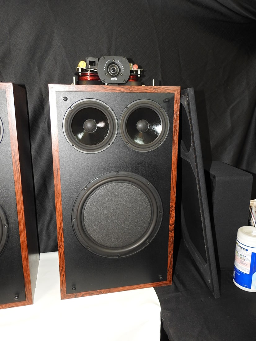 Polk Audio RTA-12 Floor Speakers Pair - 3