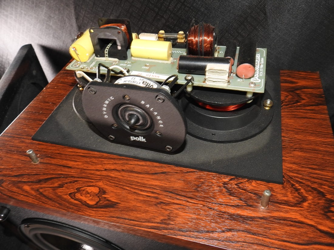 Polk Audio RTA-12 Floor Speakers Pair - 6