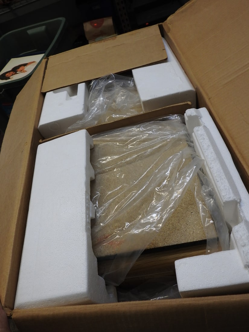 Sony SS-TL1 Speakers New in Box - 5