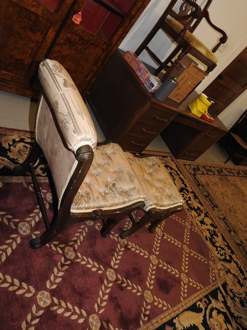 Victorian Mahogany Recamier Chaise Lounge and Matching Ottoman - 7