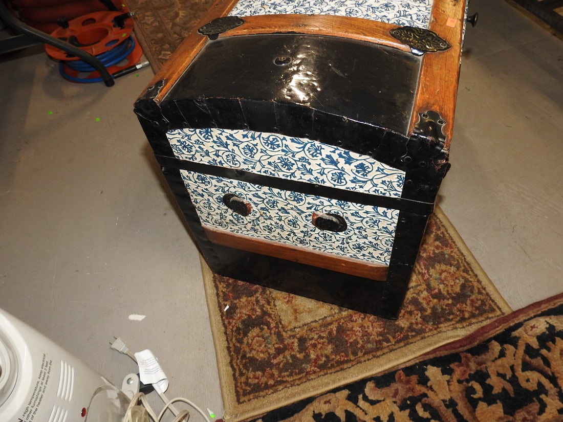 Decorative Antique Steamer Trunk - 6