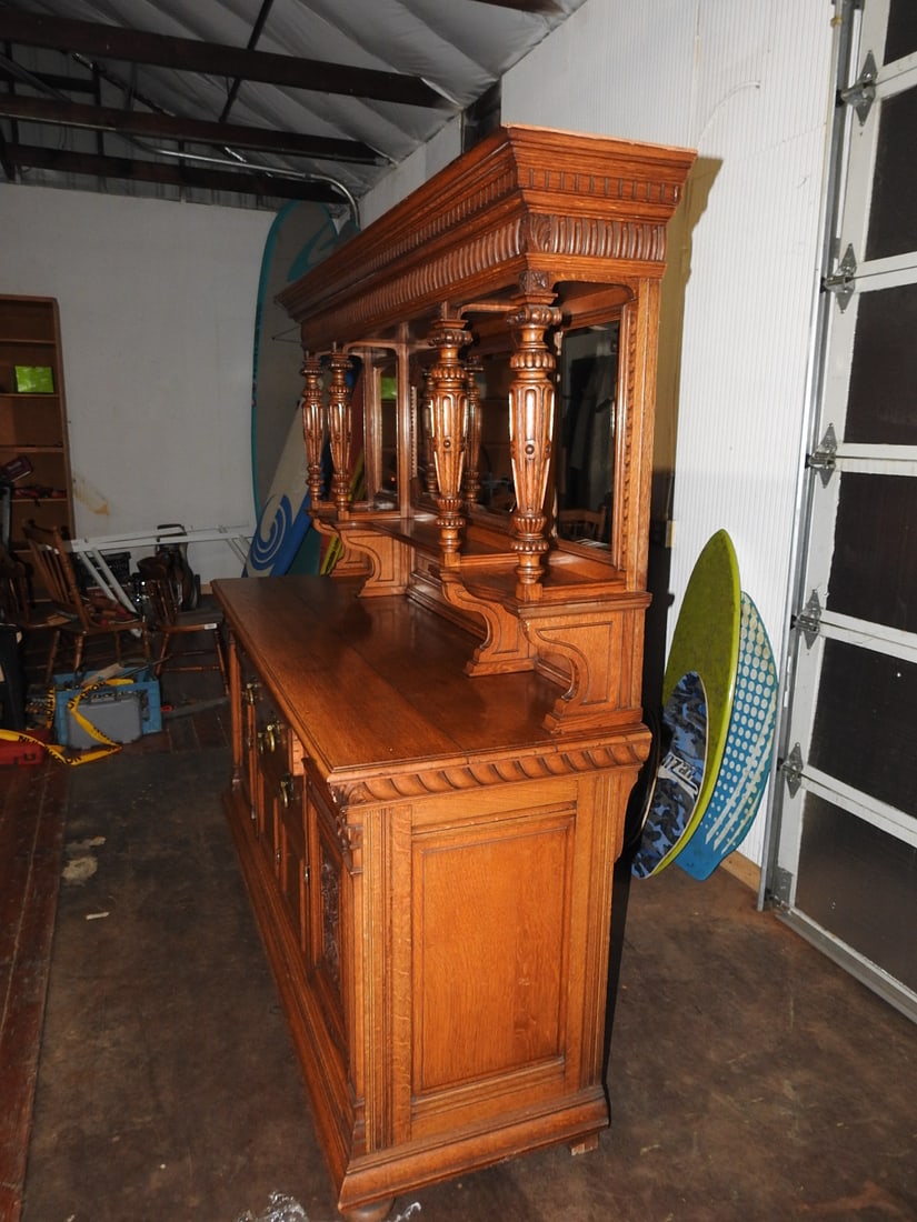 Antique Victorian Renaisance Revival With Mirrored Hutch - 9