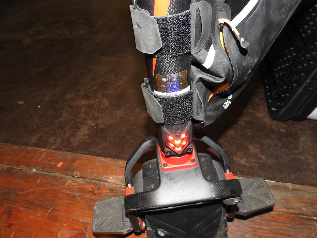 Kiwano KO1+ Carbon Fiber One-Wheel Electric Scooter - 6