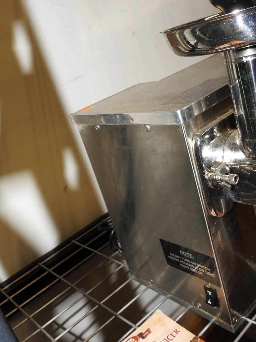 Norwalk Model 275 Stainless Hydraulic Press Juicer - 6