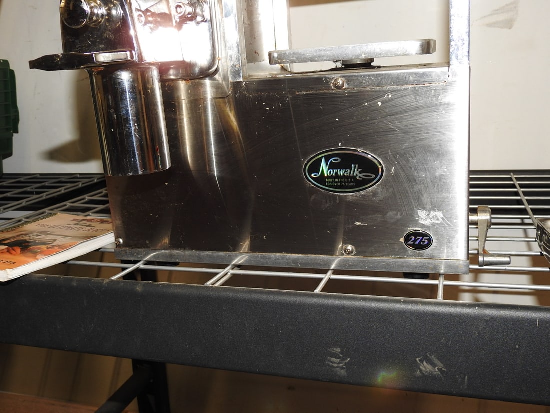 Norwalk Model 275 Stainless Hydraulic Press Juicer - 8