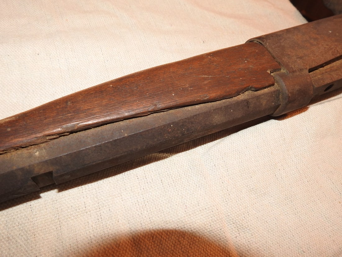 1899 Antique Non-Functional Savage .303 Lever-Action Rifle - 10