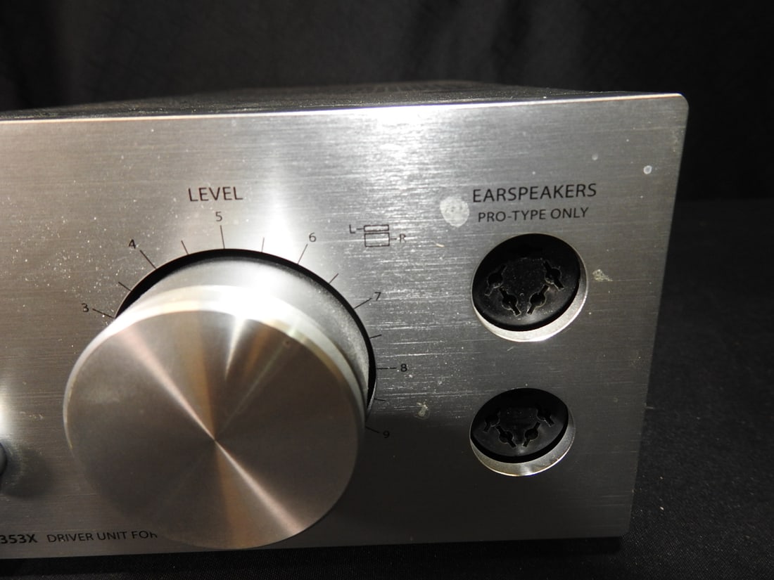 Stax Electrostatic Headphone System with SR-L500 Headphones - 13