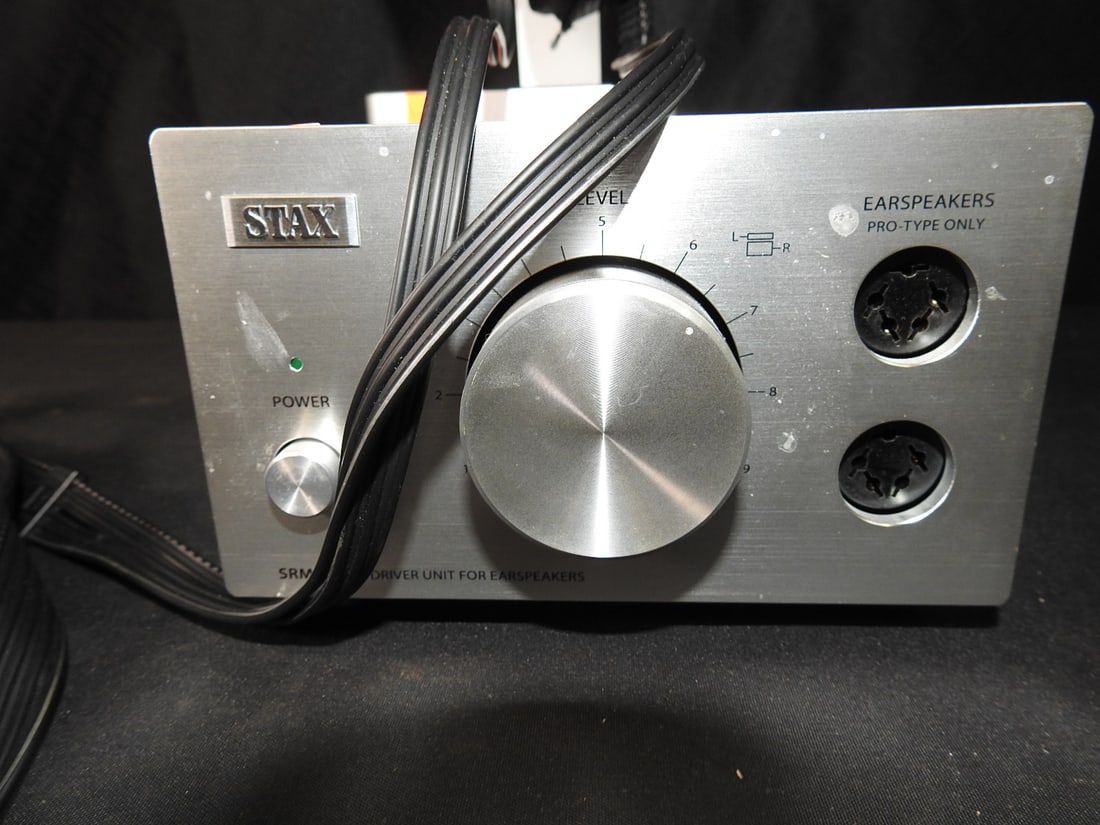 Stax Electrostatic Headphone System with SR-L500 Headphones - 2