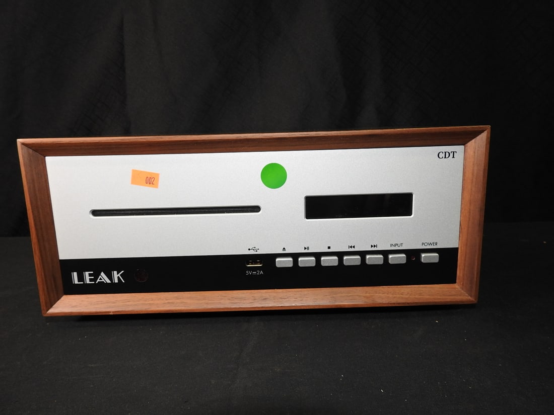 Leak CDT CD Transport in Walnut Finish - 3