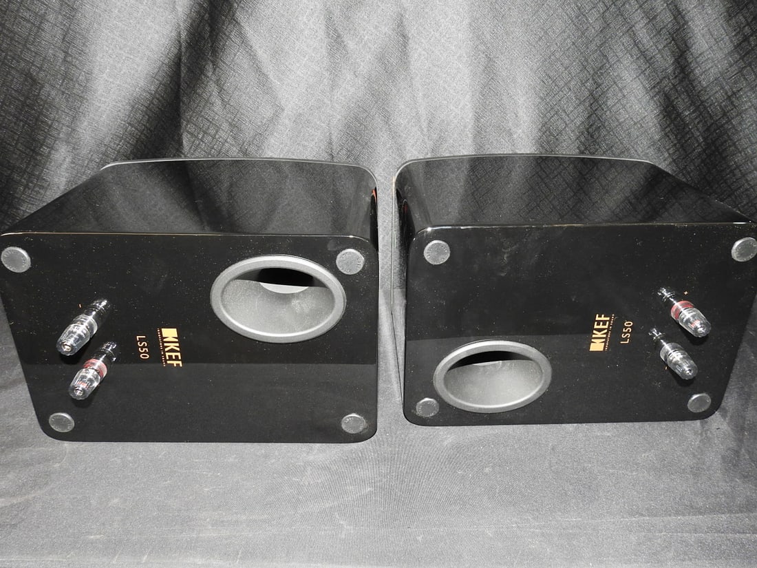 KEF LS50 Bookshelf Speakers Pair - 8
