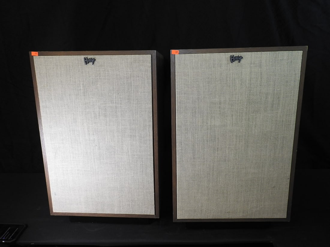 Klipsch Heresy IV Speakers Pair in Distressed Oak (1 of 16)