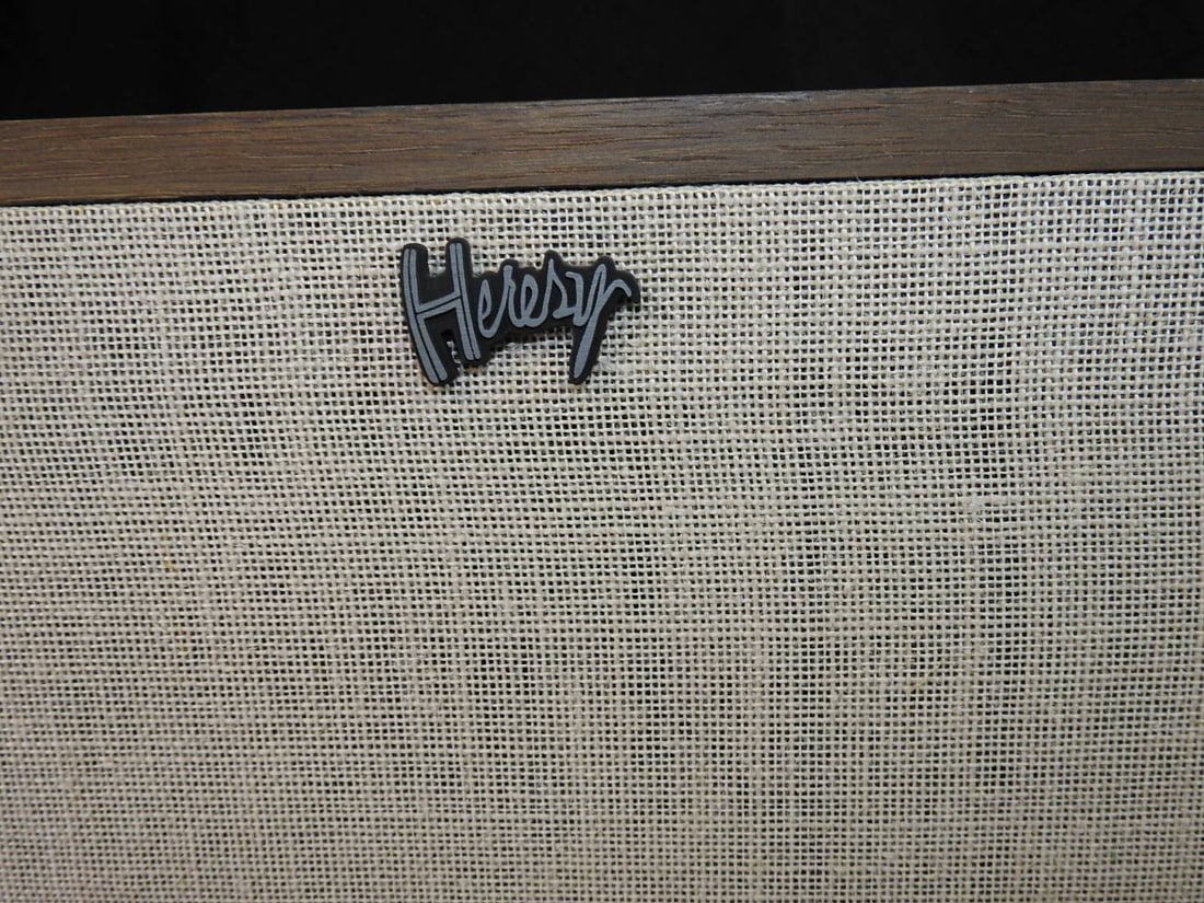 Klipsch Heresy IV Speakers Pair in Distressed Oak - 4
