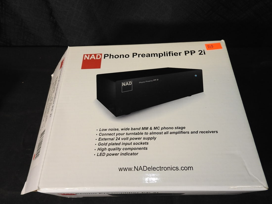 NAD PP 2i Phono Preamplifier - 3