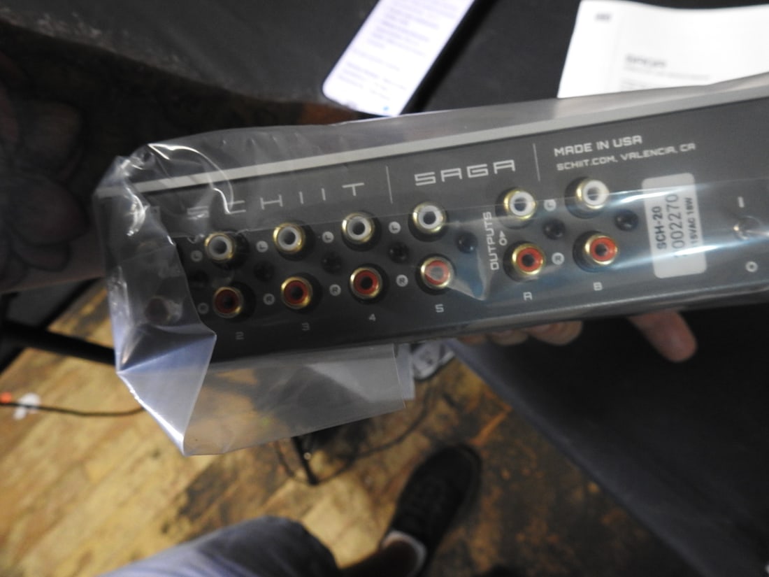 Schiit Saga Passive/Active Remote Preamp New in Box - 5