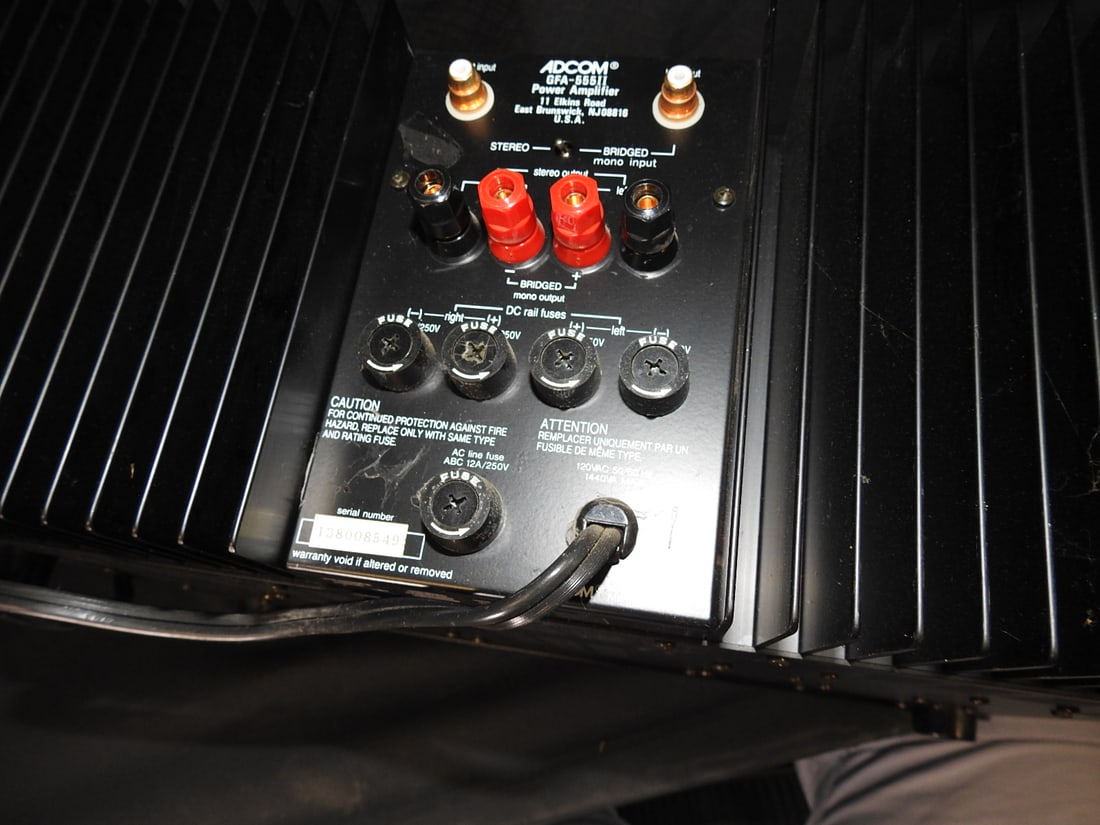 Adcom GFA-555 II Power Amplifier - 10
