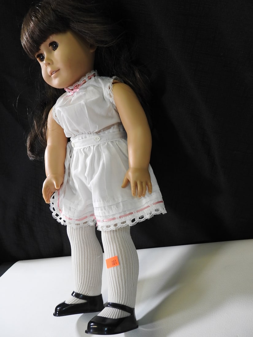 18 in. American Girl Brunette Doll - 3