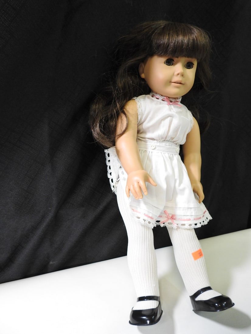 18 in. American Girl Brunette Doll - 4
