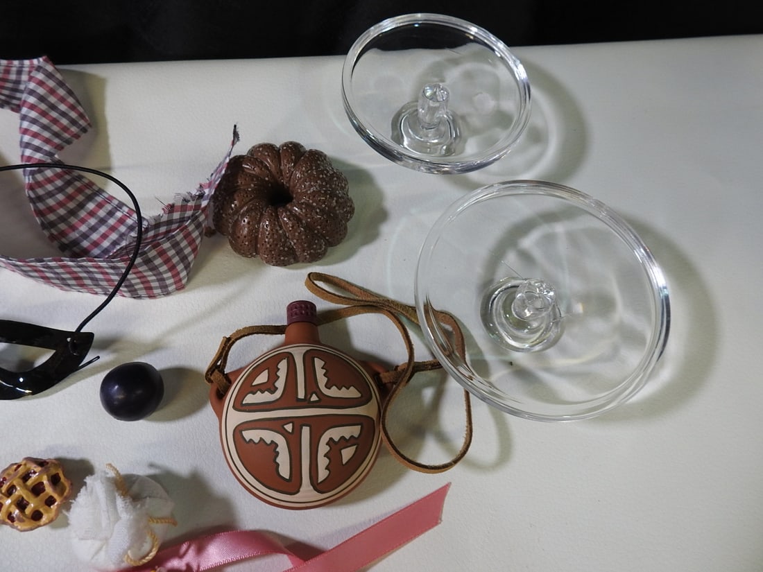 Lot of Miscellaneous Doll Accessories - 2