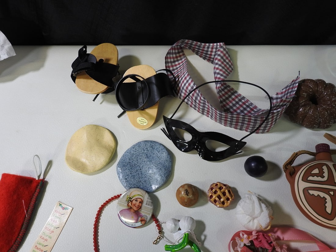 Lot of Miscellaneous Doll Accessories - 3