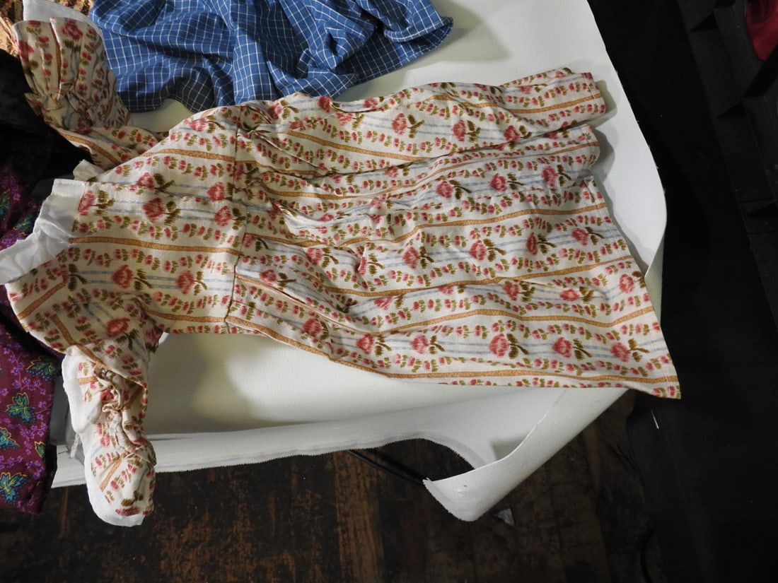 Lot of Doll Clothing, 8 Pieces - 2