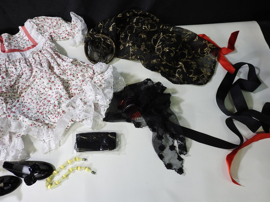 Lot of Doll Clothing and Accessories, 15 Pieces - 3