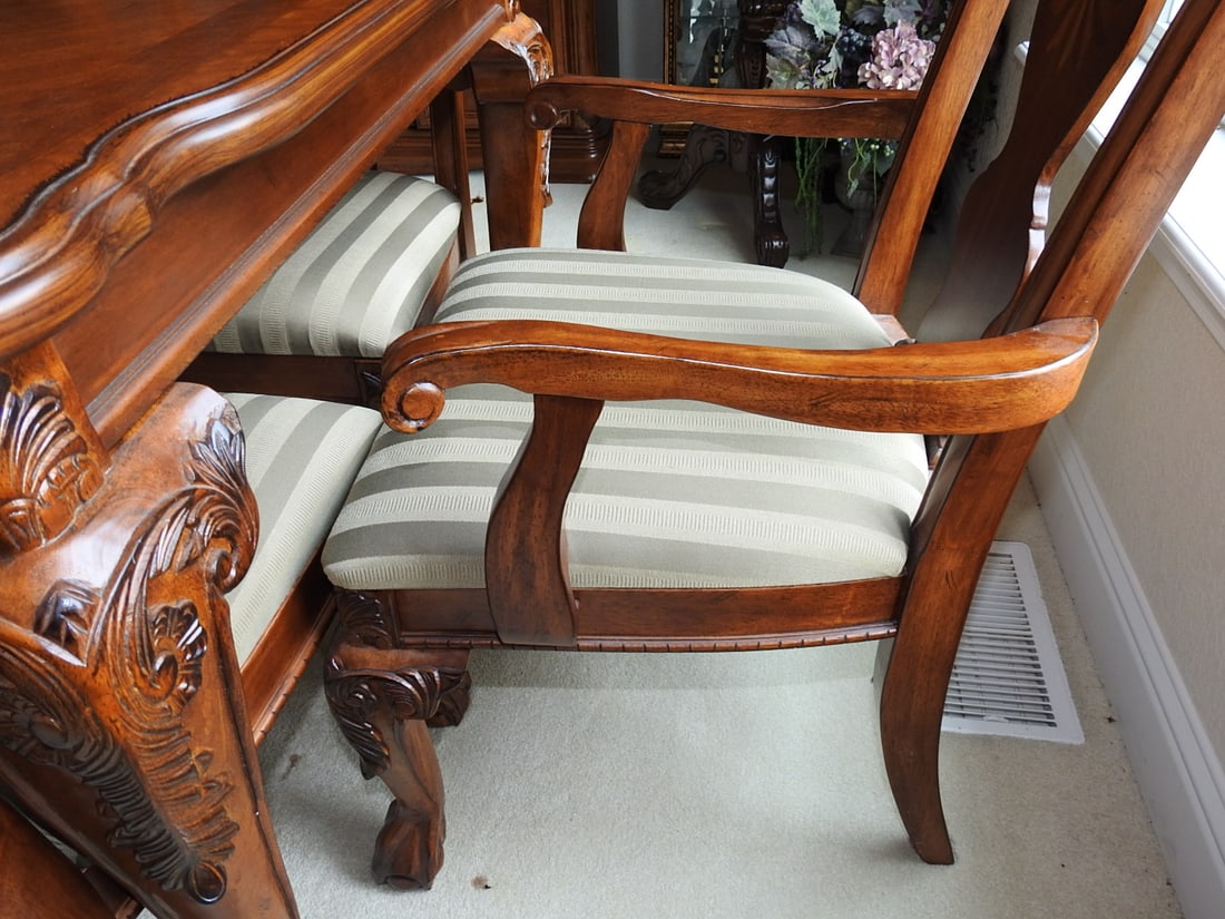 Vintage Baroque Style Dining Table with 10 Chairs - 6