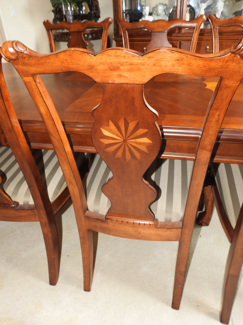 Vintage Baroque Style Dining Table with 10 Chairs - 7