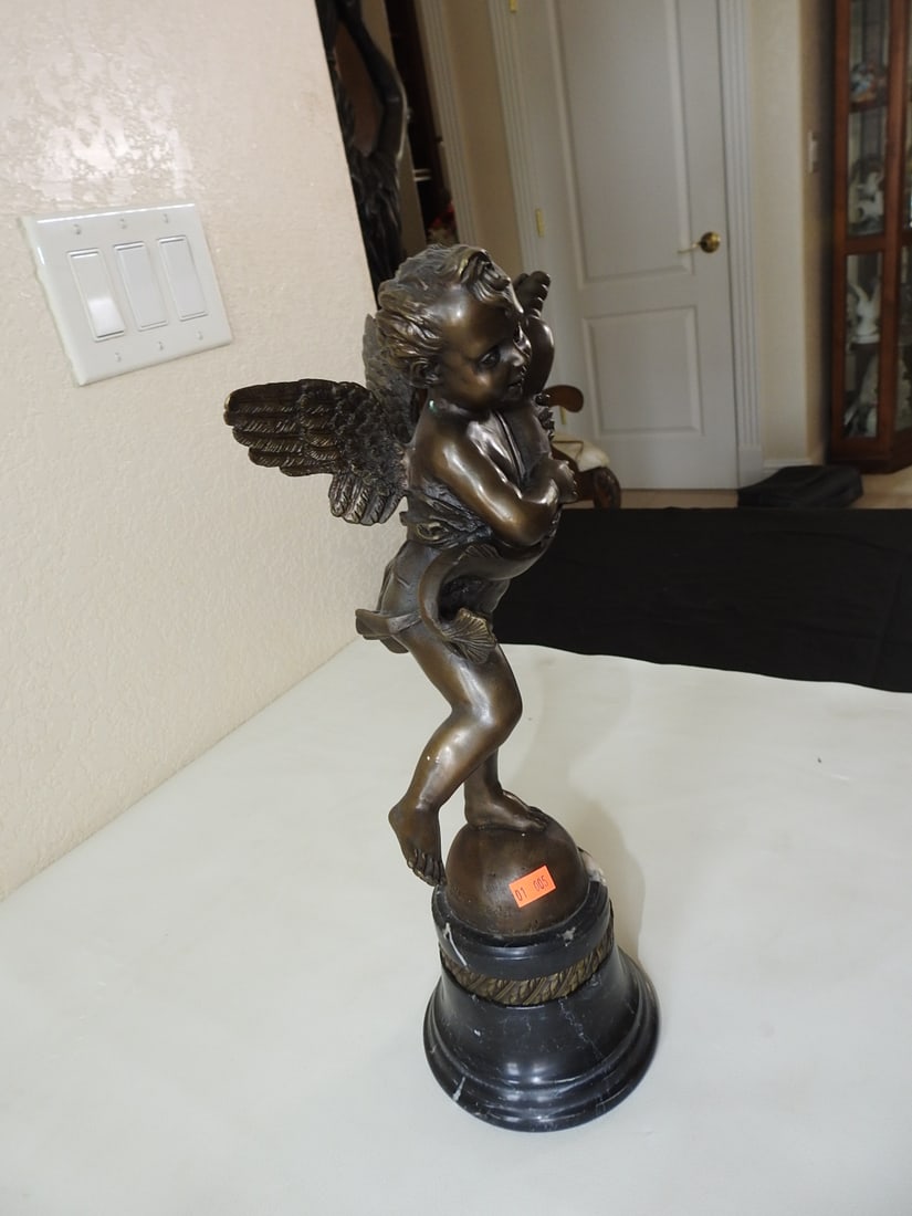 Bronze Cherub with Fish Statue after Andrea del Verrocchio - 4