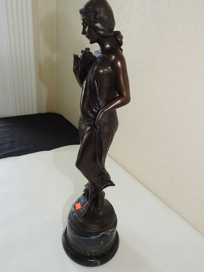 Bronze Allegory of Spring Statue after Jean Patoue - 5