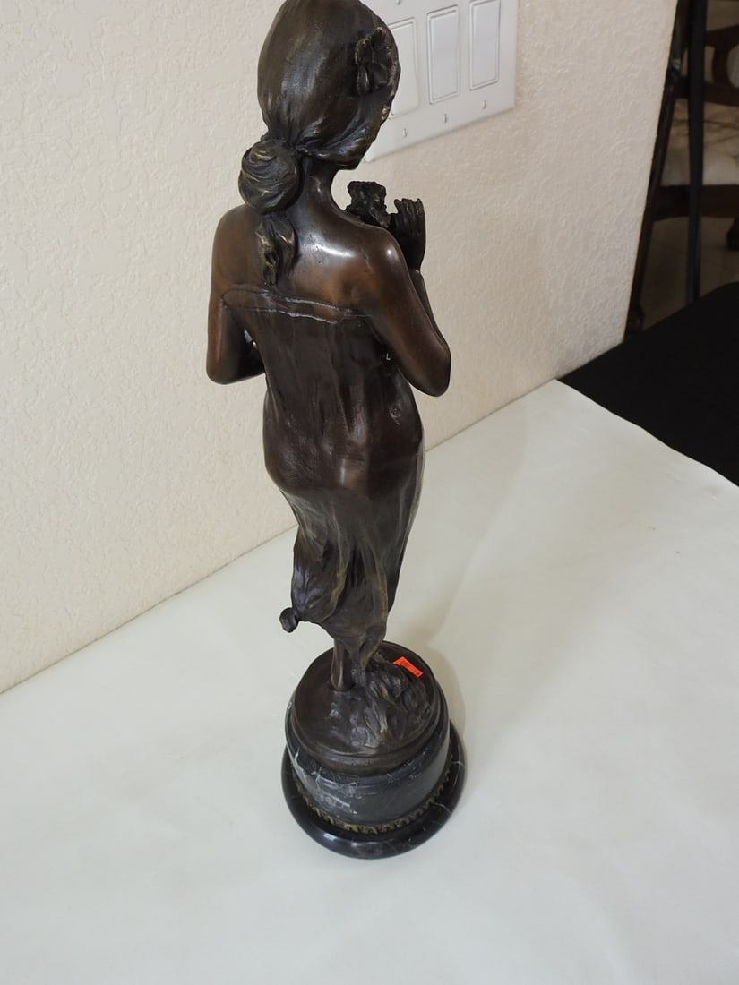 Bronze Allegory of Spring Statue after Jean Patoue - 7