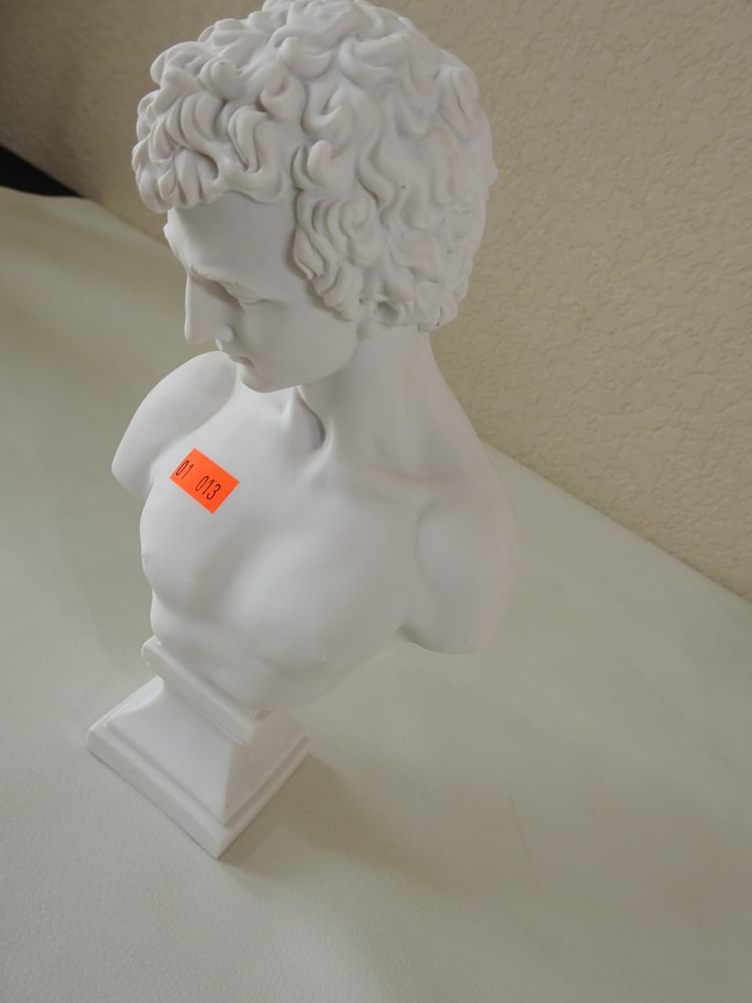 Classical Michelangelo's David Bust Statue - 2