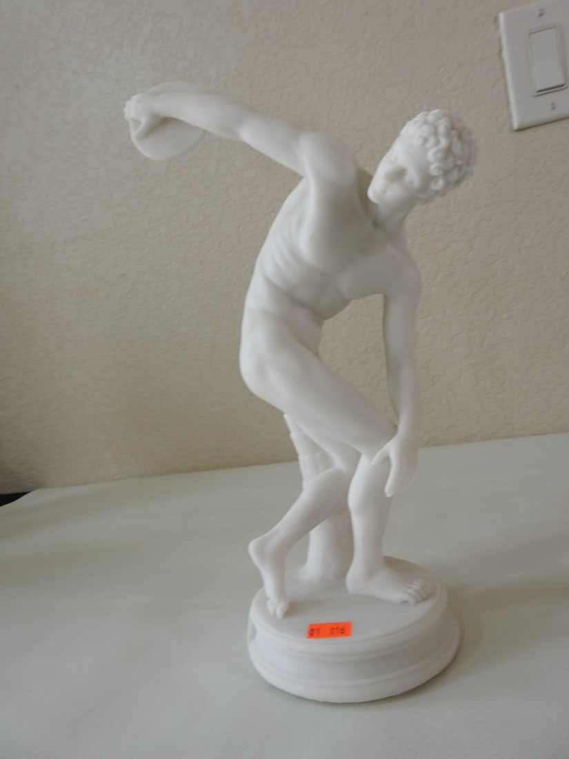 Classical Discobolus Statue - 2